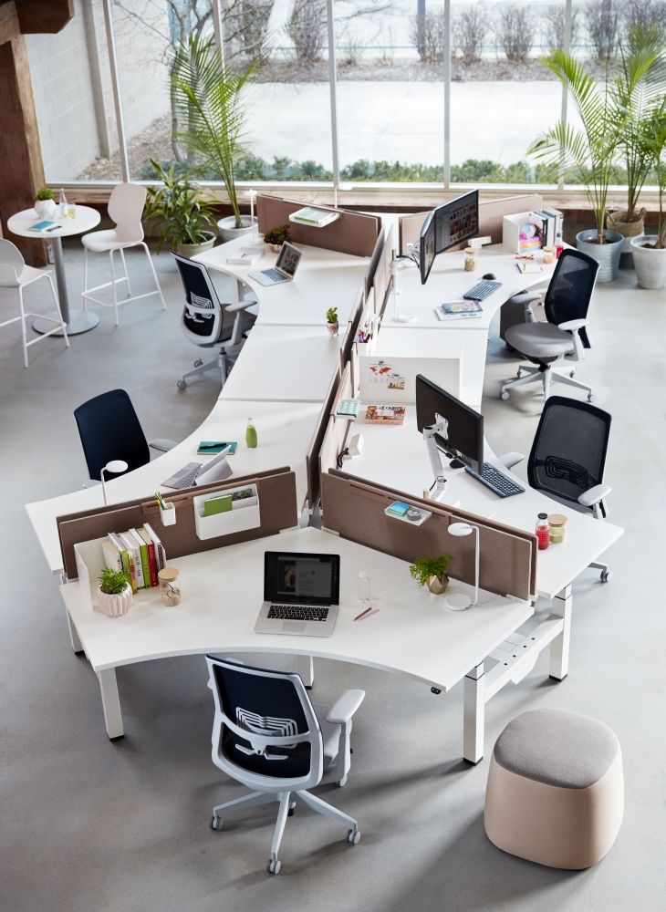 Ergonomic Collaborative Desk Cluster featuring Integrated Wire Raceway & Dual Power Docks #12